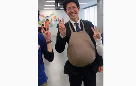 石坂わたるの活動:帝京平成大学四季祭のボランティア学会の福祉体験では、視覚障害、車いす、介護食など様々な体験ができました